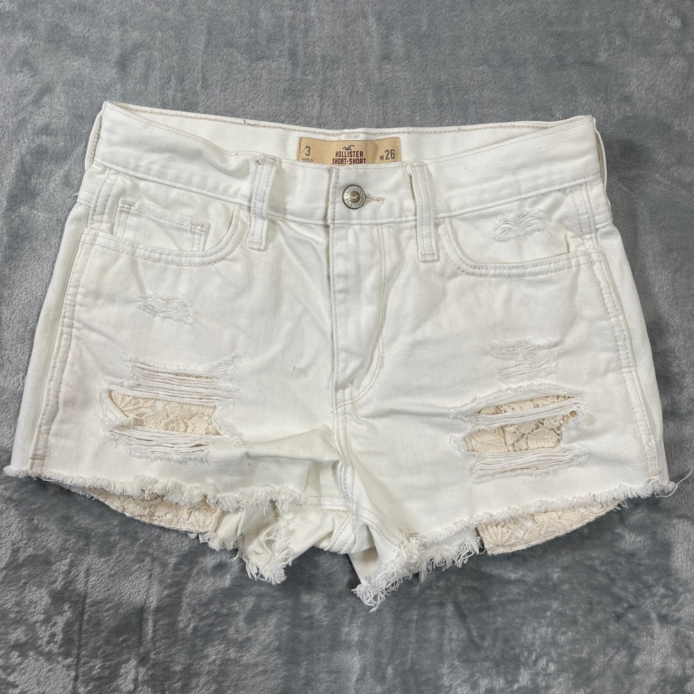 Hollister Shorts Size 3 W26 2‎ Inseam White Distressed High Rise Denim